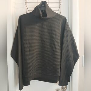 New! Tahari Women's Black Ribbed High Neck Pullover Top XL NWOT Thumb Holes